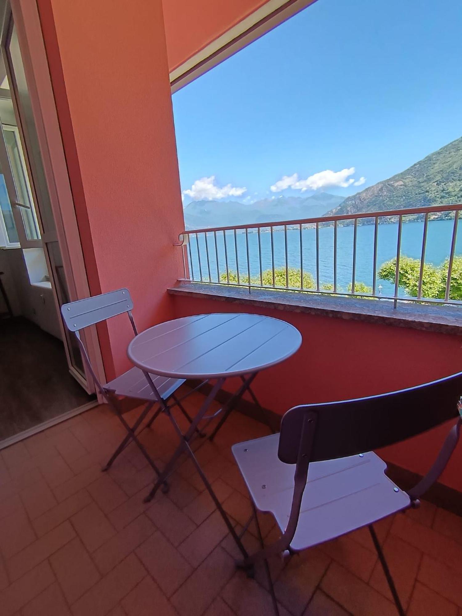 Appartamento Casa Luisa Bellano Esterno foto