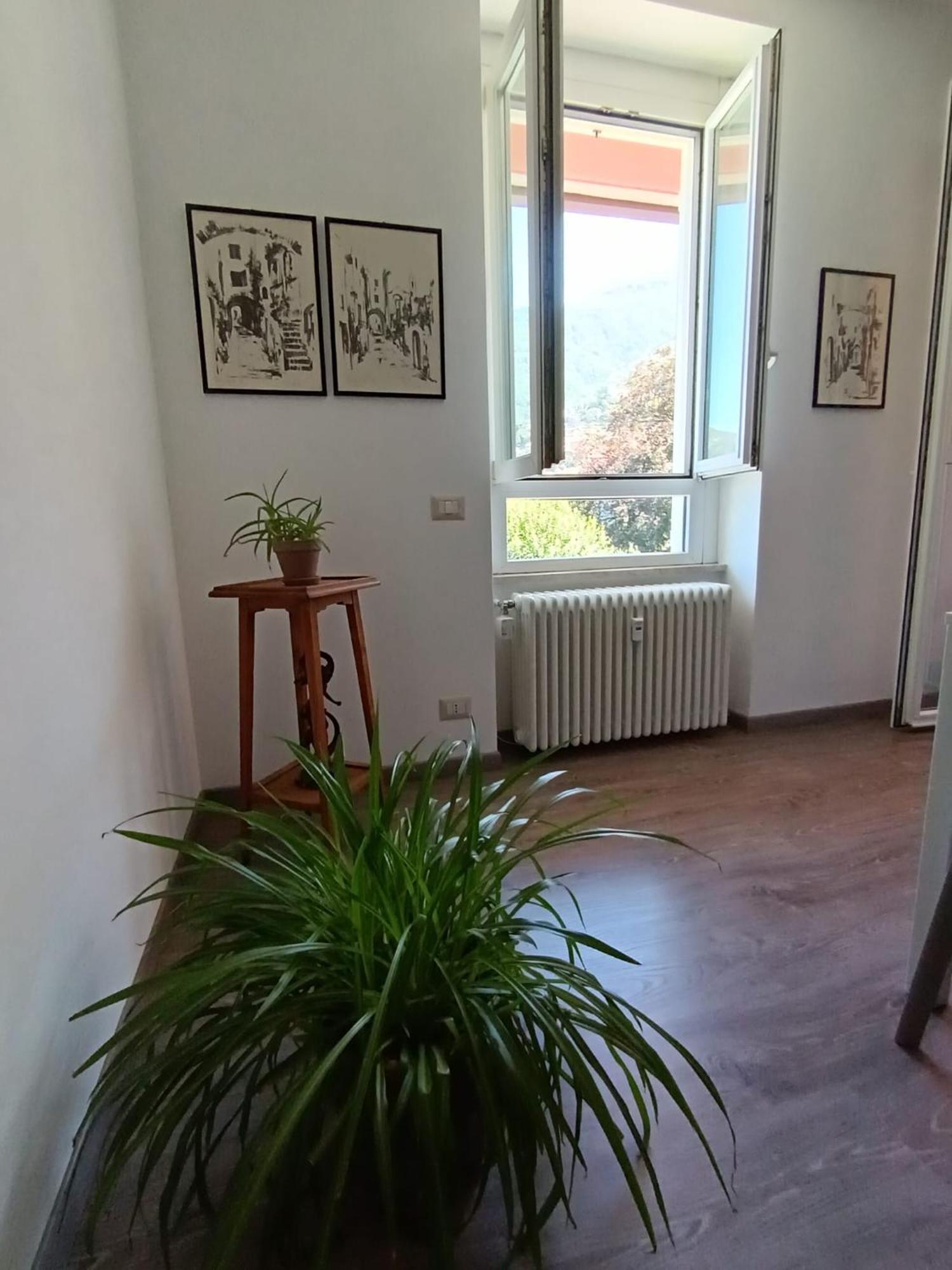 Appartamento Casa Luisa Bellano Esterno foto