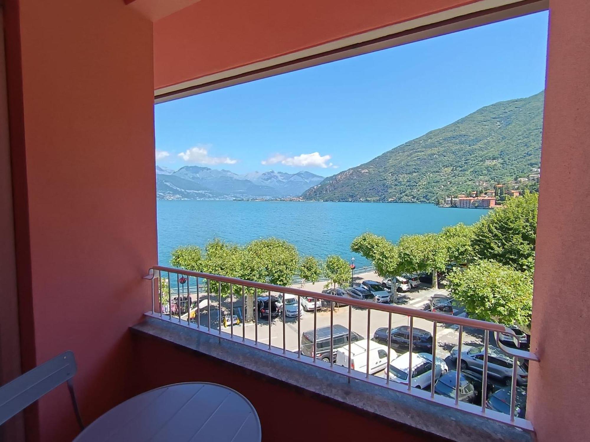 Appartamento Casa Luisa Bellano Esterno foto